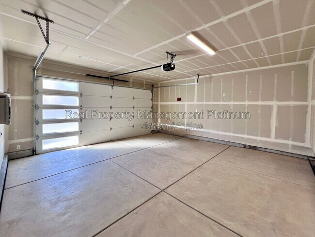 Building Photo - 1491 Vintage Ln