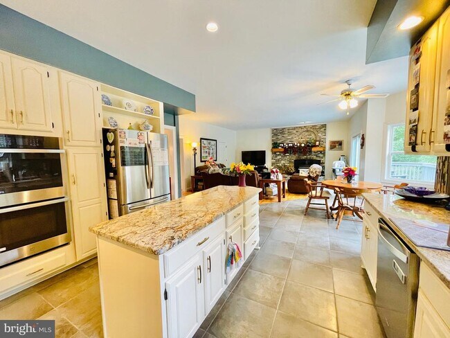 Building Photo - 1474 Freeman Dr