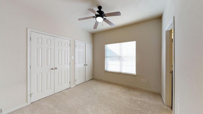 Building Photo - 145 Forest Dr Loop