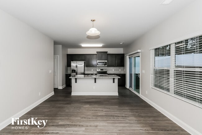 Building Photo - 9418 Blue Knoll Ct
