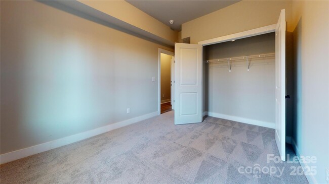 Building Photo - 4108 Salient St