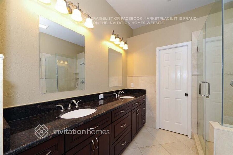 Building Photo - 2219 Misty Ridge Ln