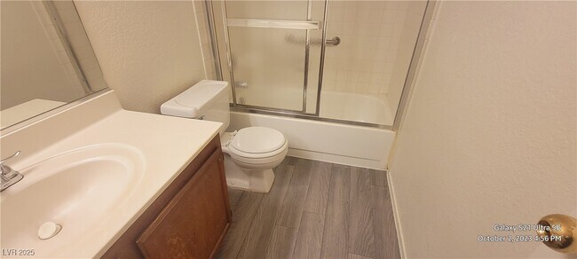 Building Photo - 1208 Observation Dr
