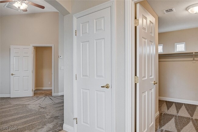 Building Photo - 2264 Bull Lake Dr