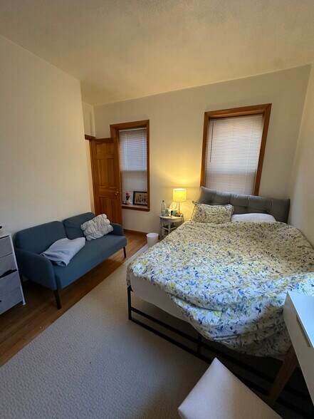 Building Photo - 374 North St