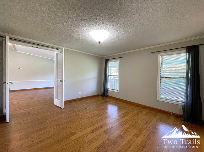 Building Photo - CHARMING 3 BED/2 BATH IN FLETCHER