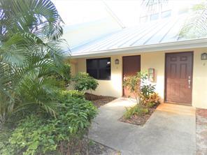 Building Photo - 1455 Holly Heights Dr