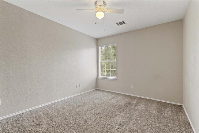 Building Photo - 1612 Rossport Bend