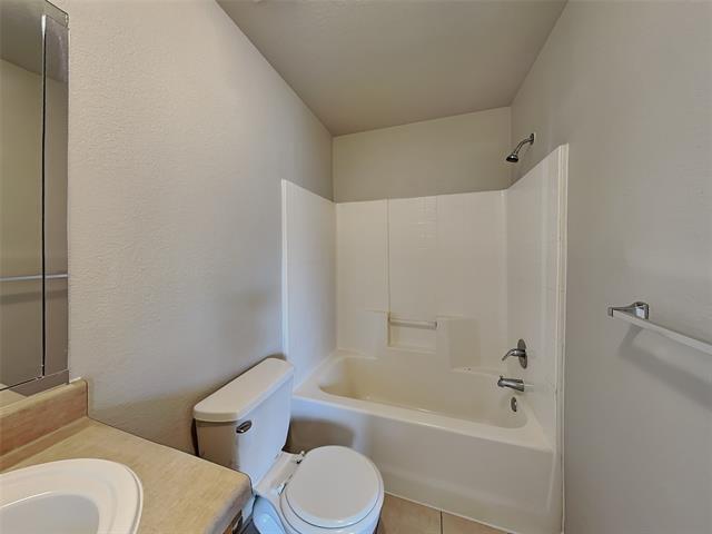 Building Photo - 215 Bobbie Ann Ct