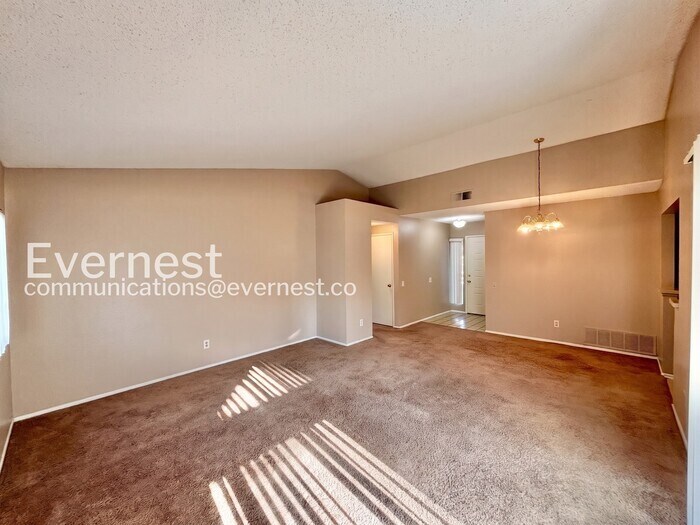 Building Photo - 30440 Milky Way Dr