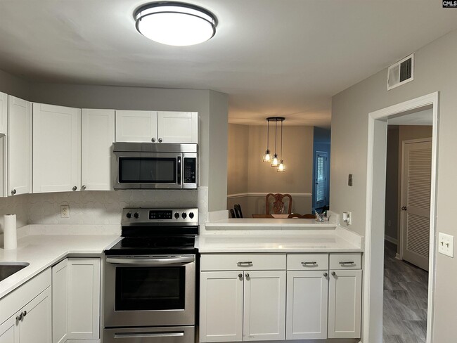 Building Photo - 1850 Atlantic Dr