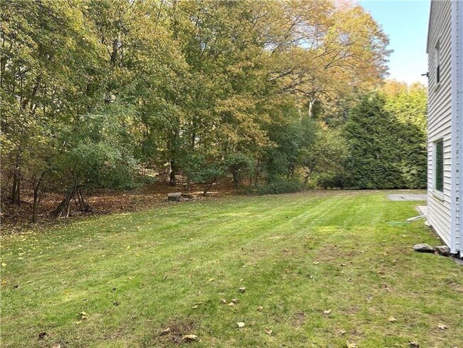 Building Photo - 33 Jackson St