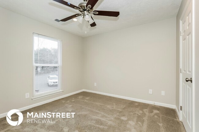 Building Photo - 1309 Cadogan Way