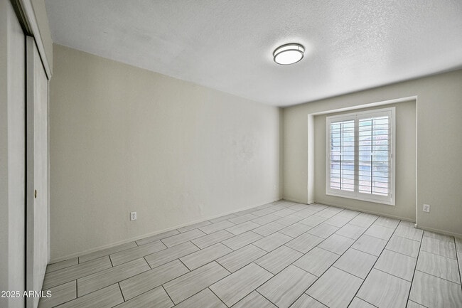 Building Photo - 5449 E Fairfield St