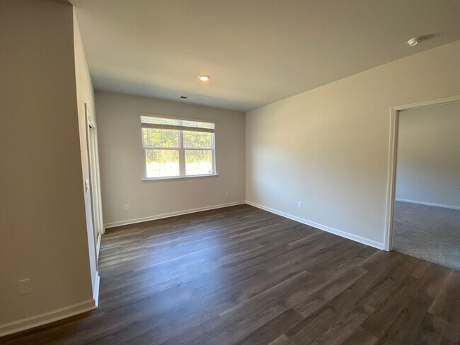 Building Photo - Brand new construction home in the desirable Brunswick Forest subdivision