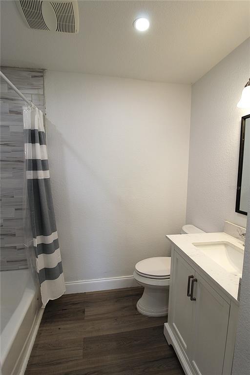 Building Photo - 2345 Floyd St