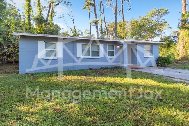 Building Photo - 2534 Aubrey Ave