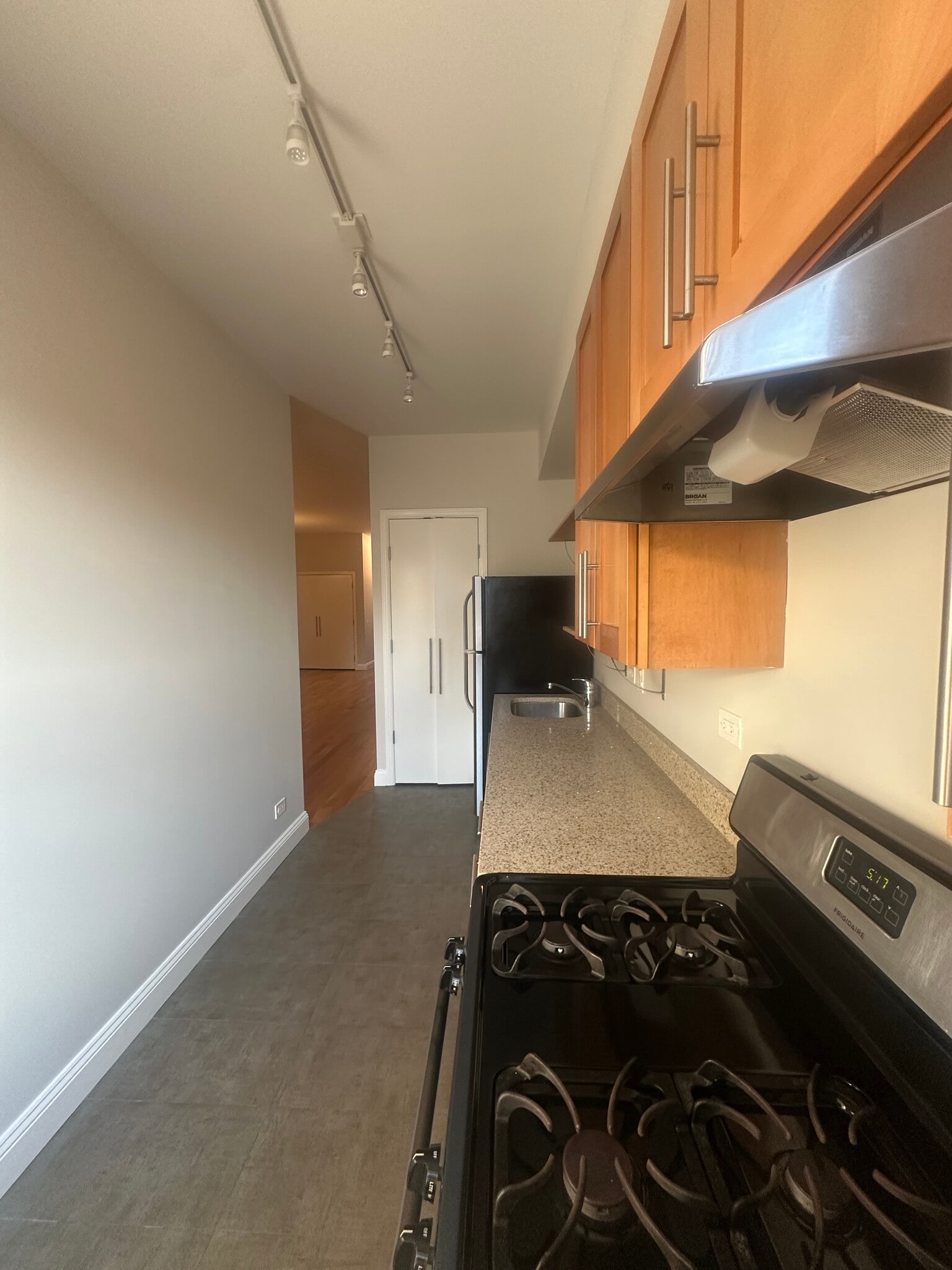 Kitchen view - 1839 Norman St