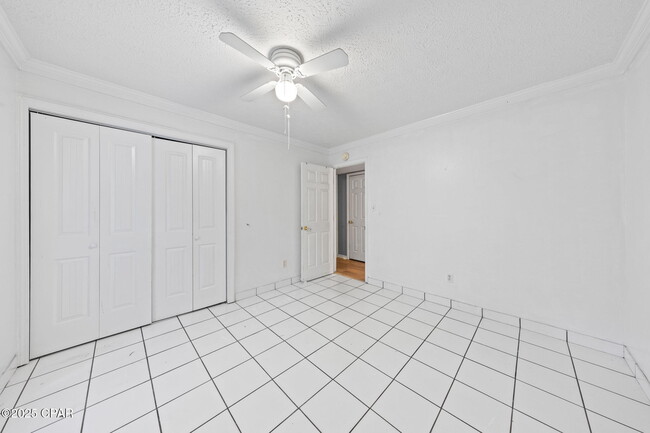 Building Photo - 301 Fairway Blvd