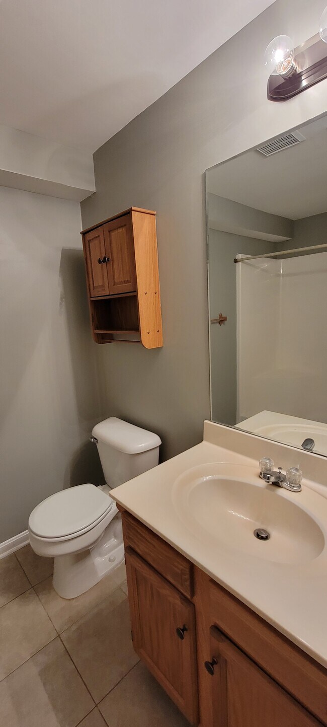 Building Photo - 3100 Beargrass Run Ct
