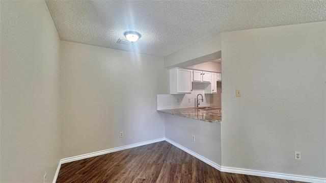 Building Photo - 1614 Pecan Chase Cir