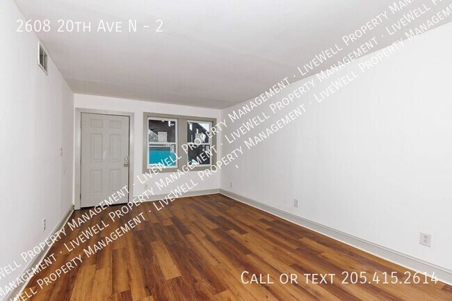 Building Photo - 2608 20th Ave N