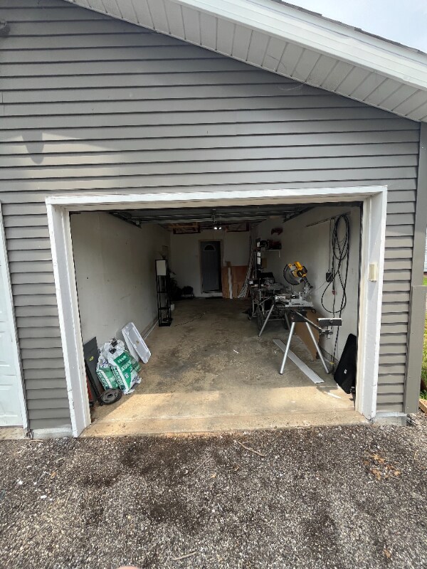 Building Photo - 2576 Ocelot St NE