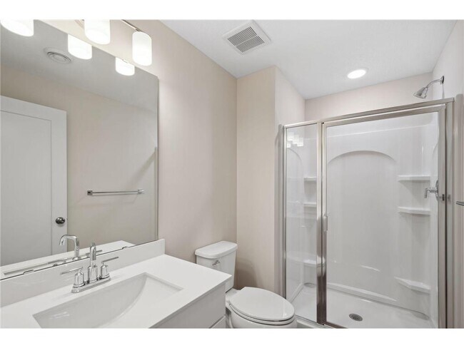 Building Photo - 13104 Ghia Ct NE