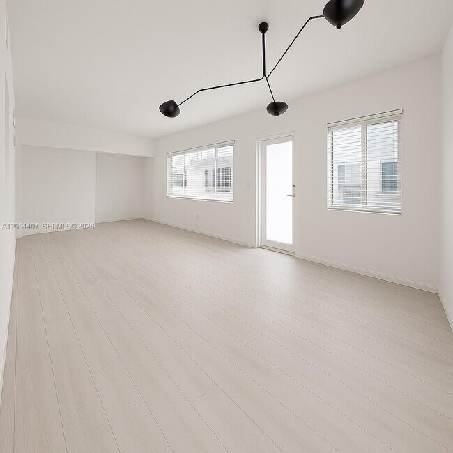 Building Photo - 1110 Venetian Way