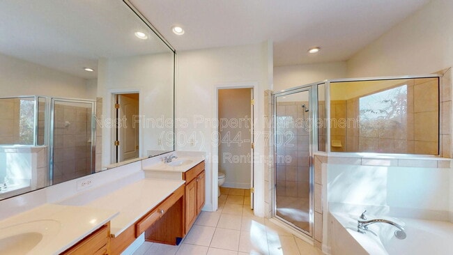 Building Photo - 13435 Nottingham Knoll Ct