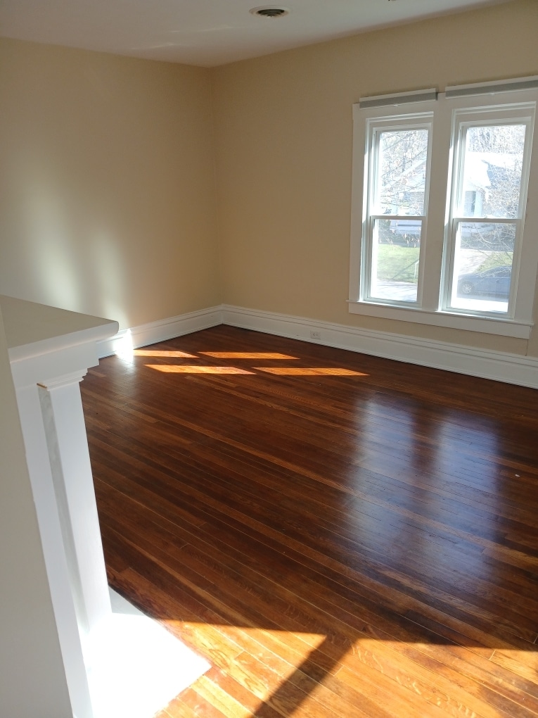 Building Photo - 813 1/2 4th St