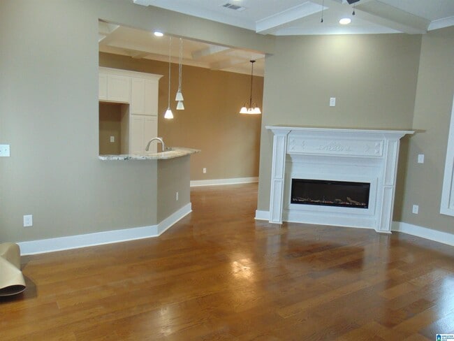 Building Photo - 117 Melbourne Cir