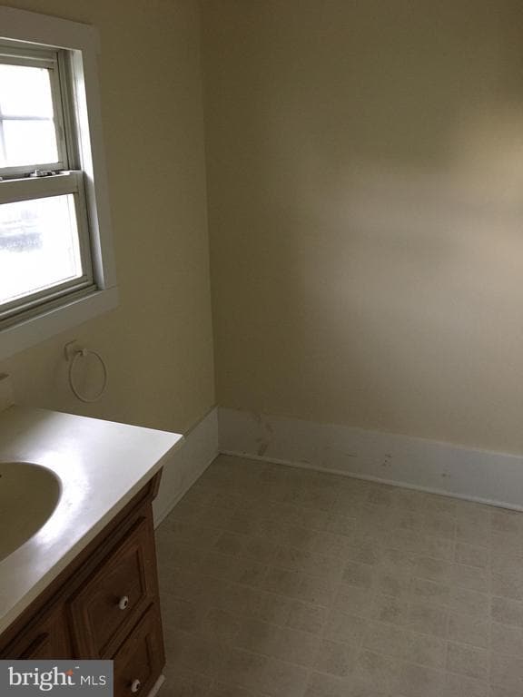 Building Photo - 309 Brower Ave