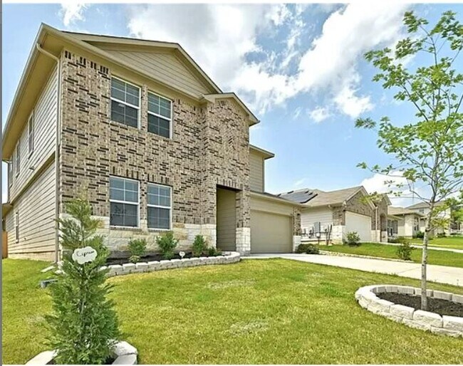 Building Photo - 5800 Xene Dr