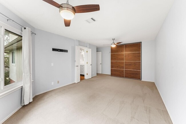 Building Photo - 3704 Caney Creek Rd