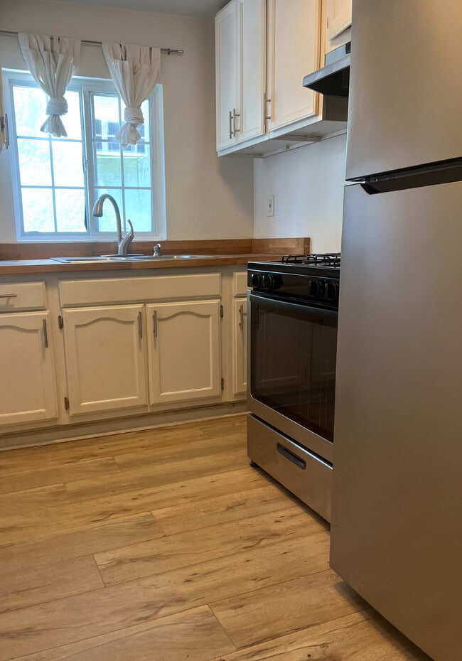 Building Photo - Griffin Apartments