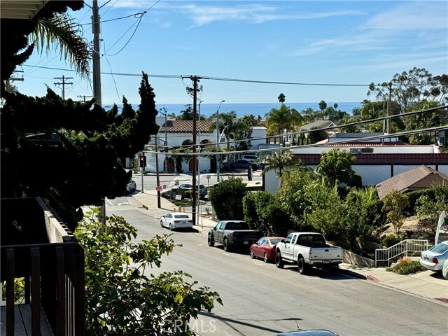 Building Photo - 112 E Avenida San Gabriel