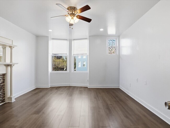 Building Photo - Charming Spacious Baltimore Rowhome