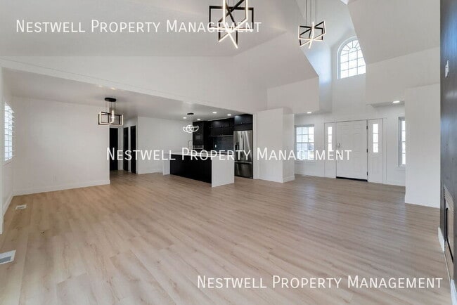 Building Photo - 353 Redberry Rd