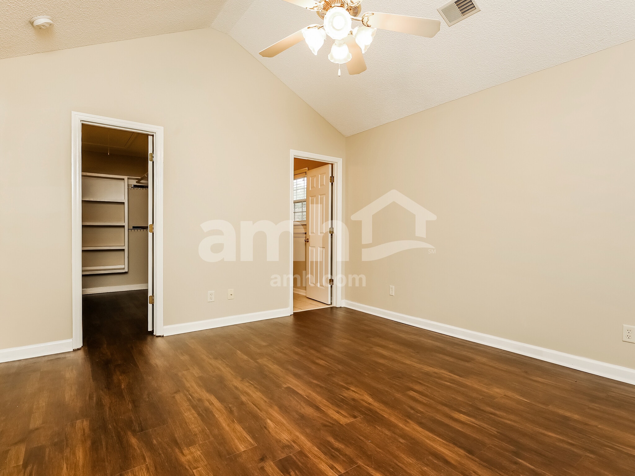 Building Photo - 44 Westminister Pl