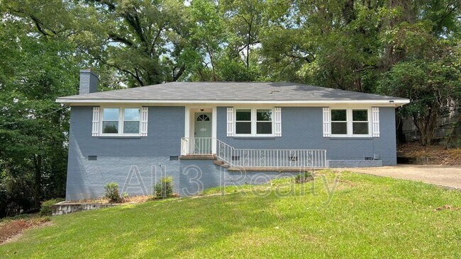 Primary Photo - 3505 Pelzer Ave