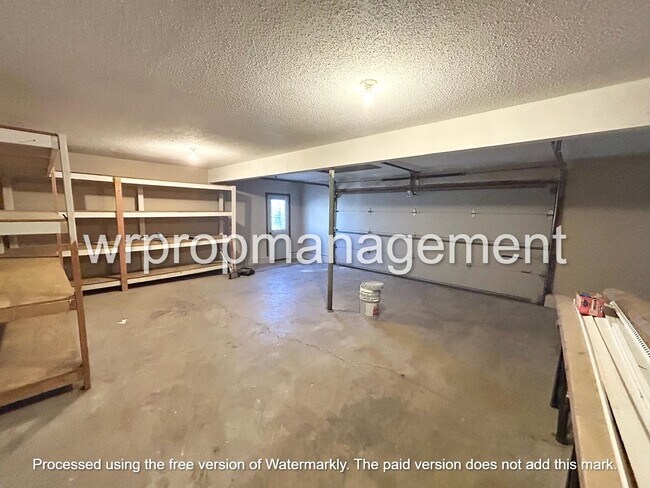 Building Photo - 1336 Winding Way