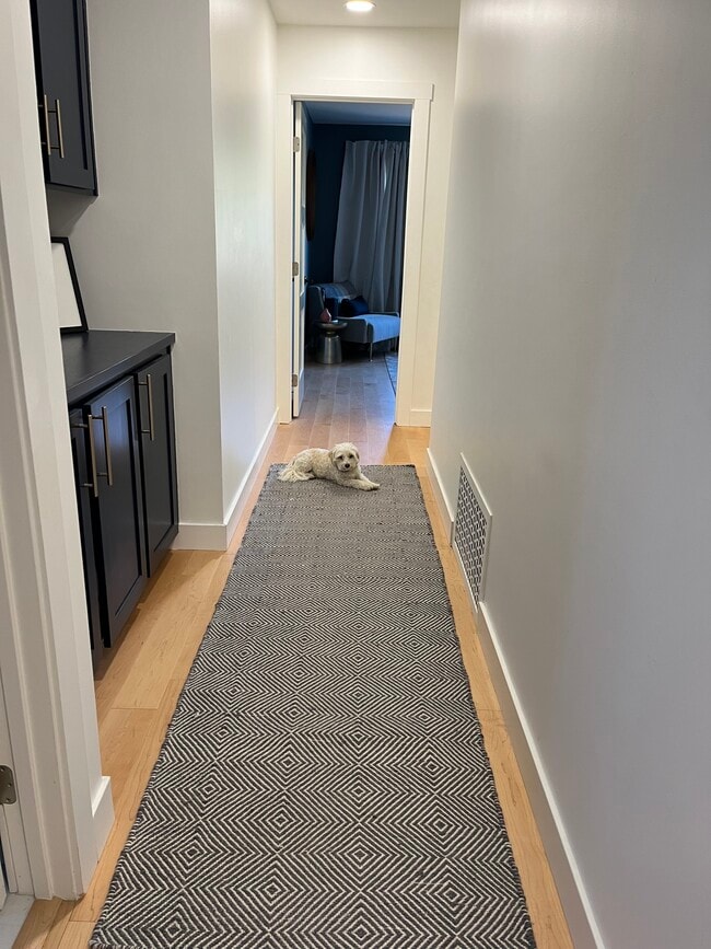 Building Photo - 4340 Snowberry Way