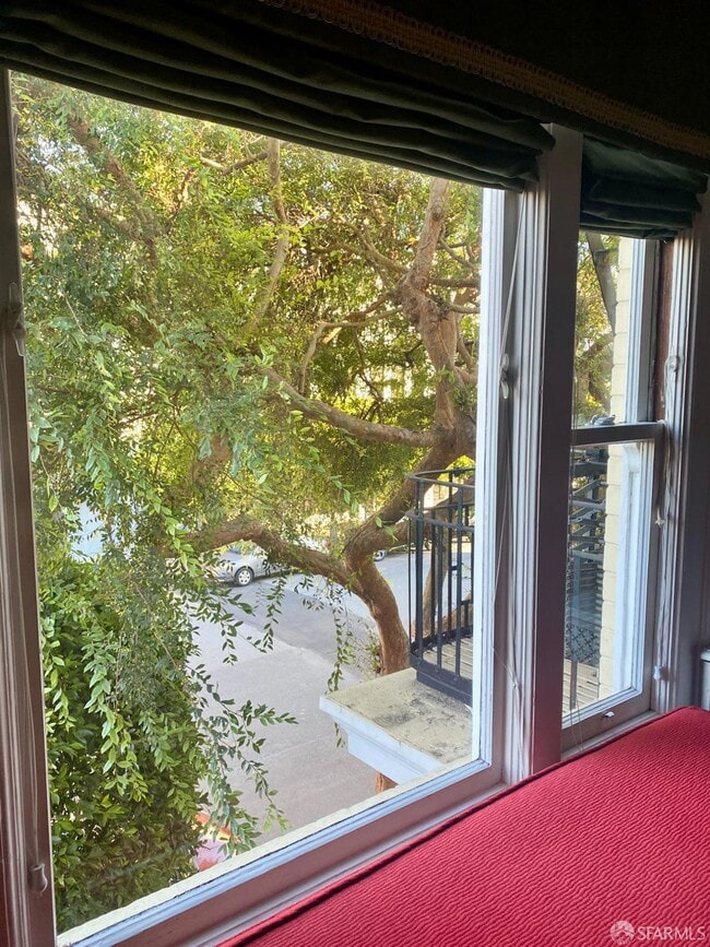 Building Photo - 189 Commonwealth Ave