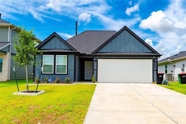 Building Photo - 31714 Brandon Ml Trl