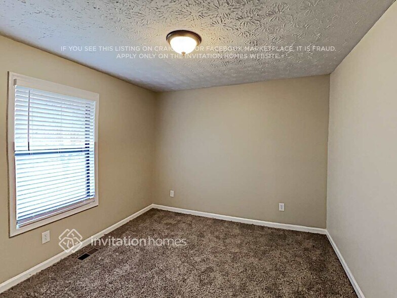 Building Photo - 6105 Brook Ln