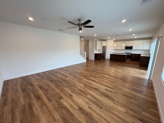 Building Photo - Lennar Built 2 story home coming soon!