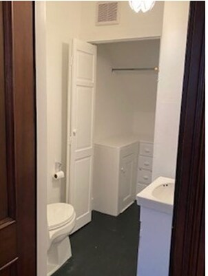 Building Photo - 17 Brimmer St