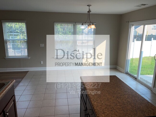 Building Photo - 202 Scarlett Ln