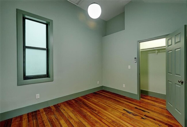 Building Photo - 204 Westminster St
